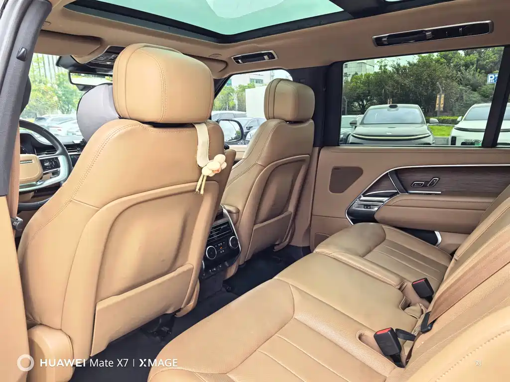 Land Rover Range Rover — миниатюра 15