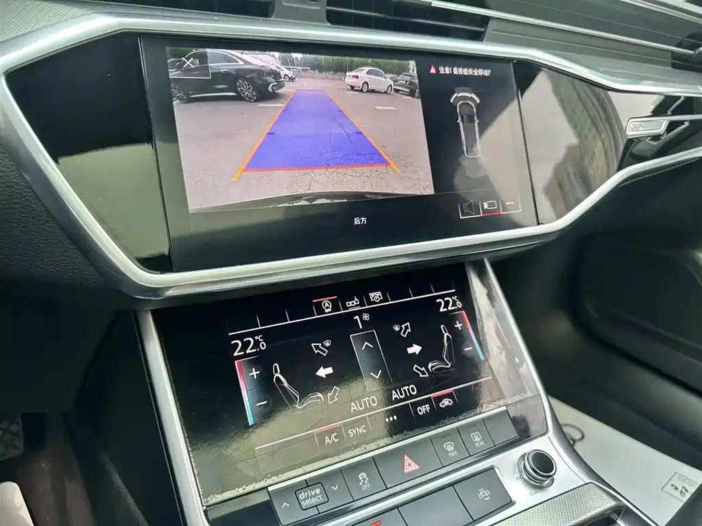 Audi A6L — миниатюра 9
