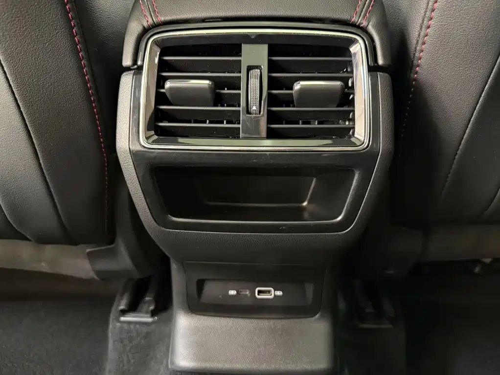 Skoda Karoq — миниатюра 19