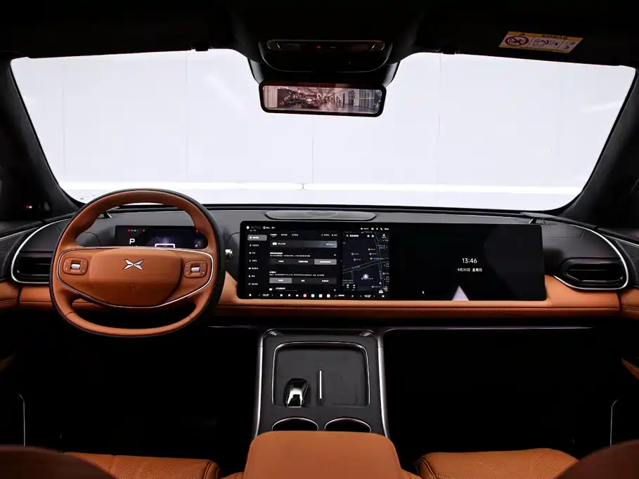 XPeng G9 — миниатюра 5