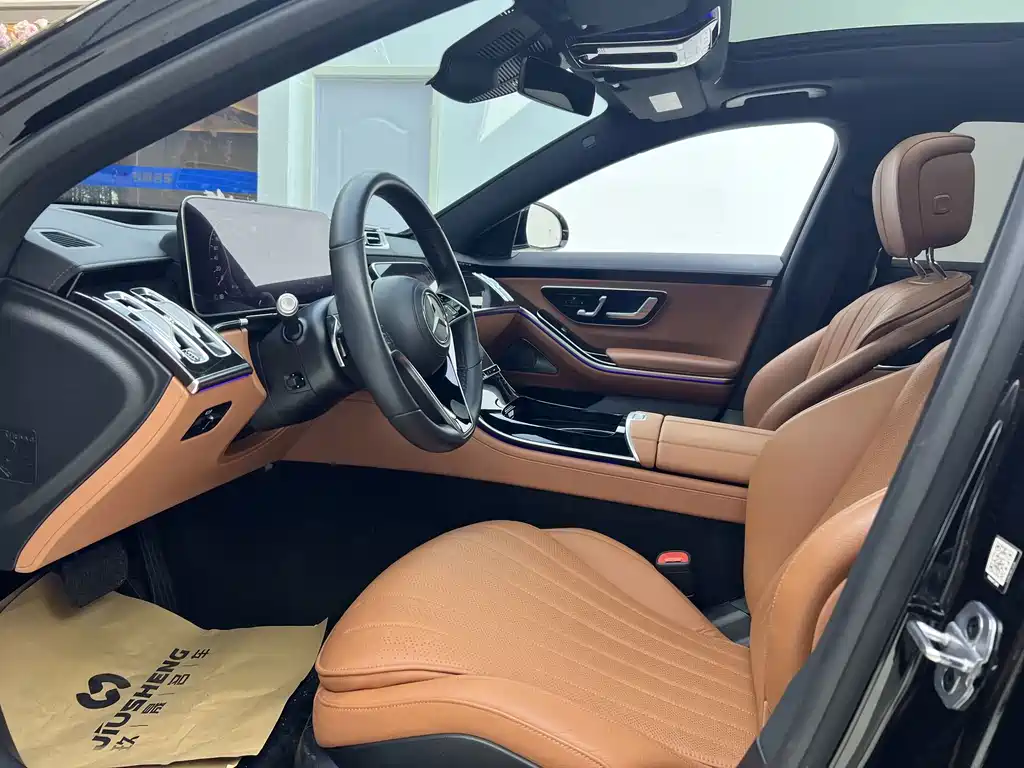 Mercedes-Benz S-Class — миниатюра 7