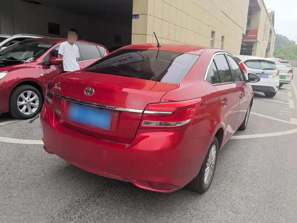 Toyota Vios — миниатюра 7
