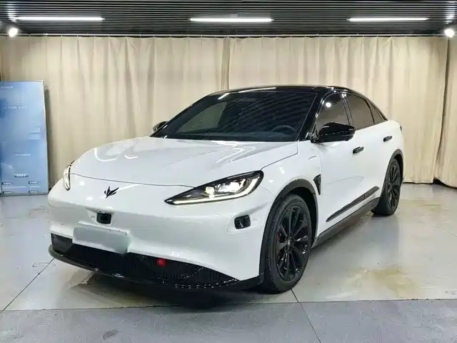 ARCFOX Alpha S 2022