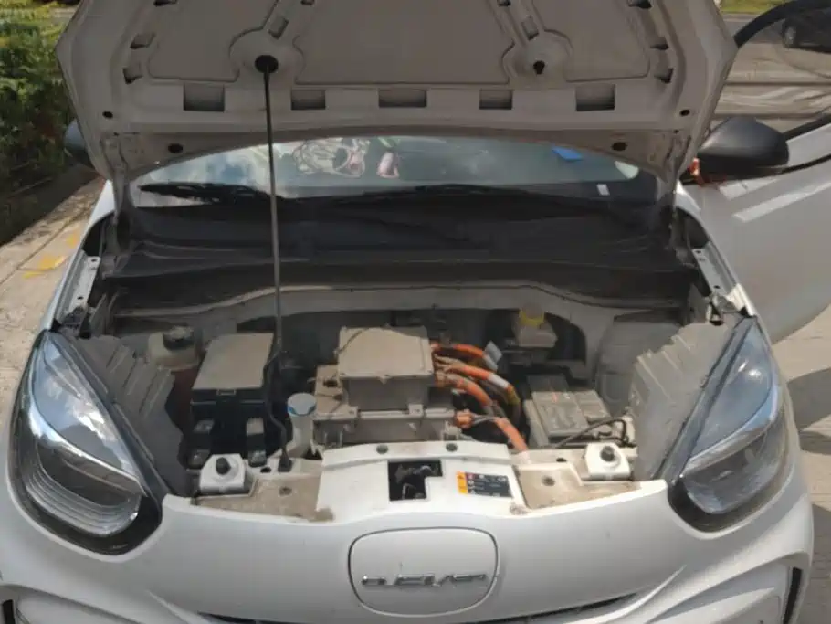Roewe Clever — миниатюра 10