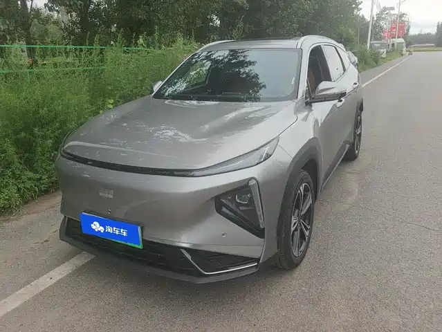 2025 Geely Galaxy L7