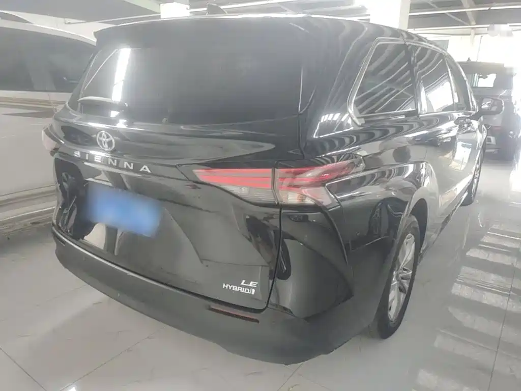 Toyota Sienna 2023 2.5L Comfort
