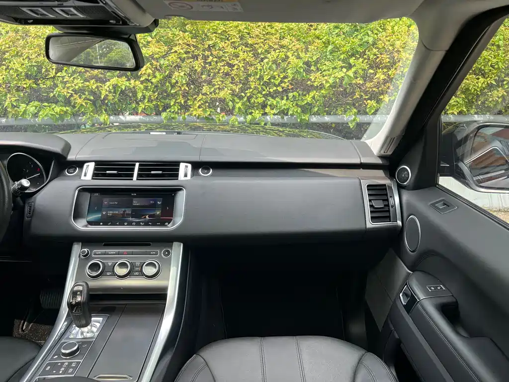 Land Rover Sport — миниатюра 7