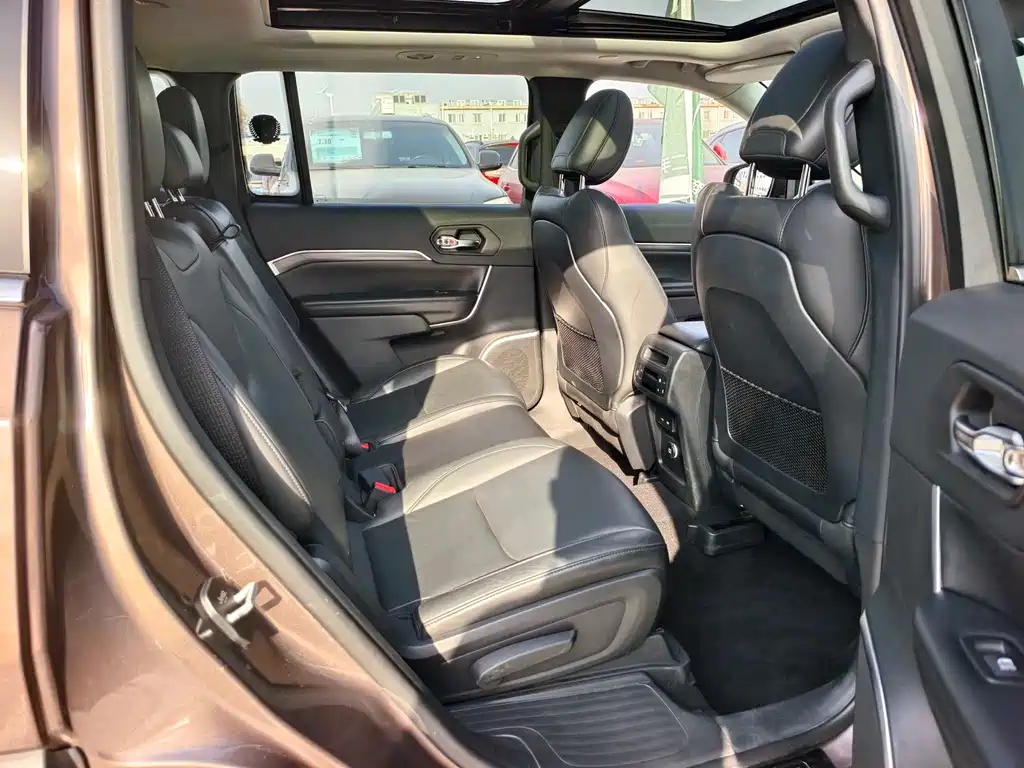 JEEP GRAND COMMANDER