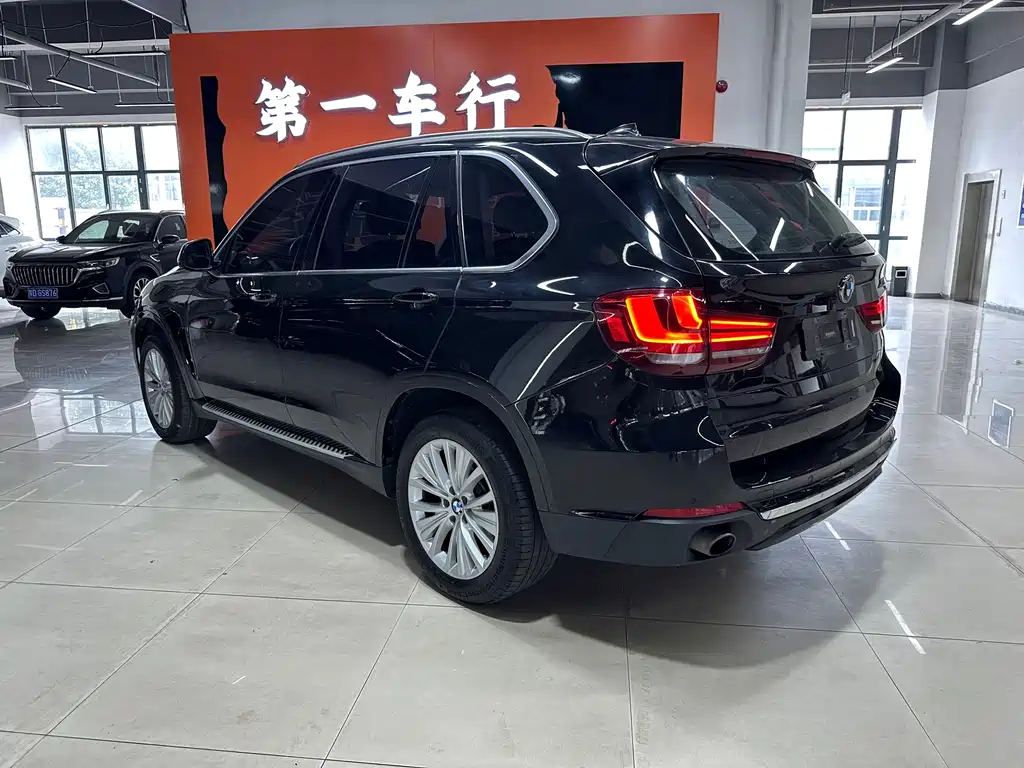 BMW X5 2018 xDrive28i