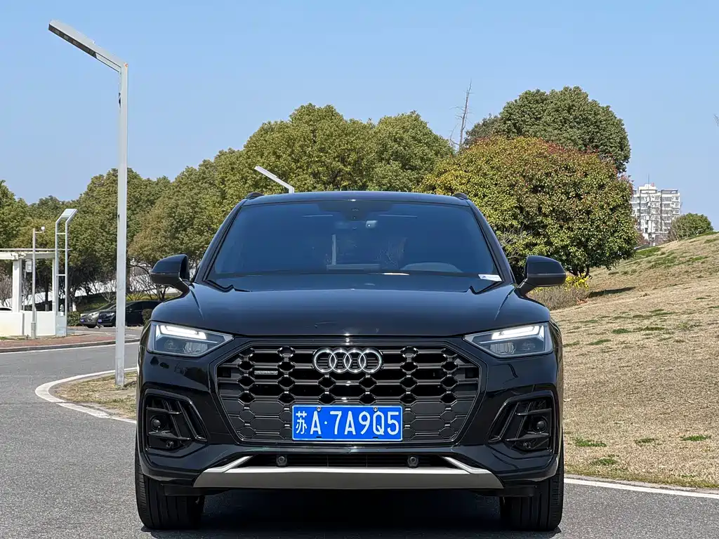 Audi Q5L 2024 40 TFSI Luxury