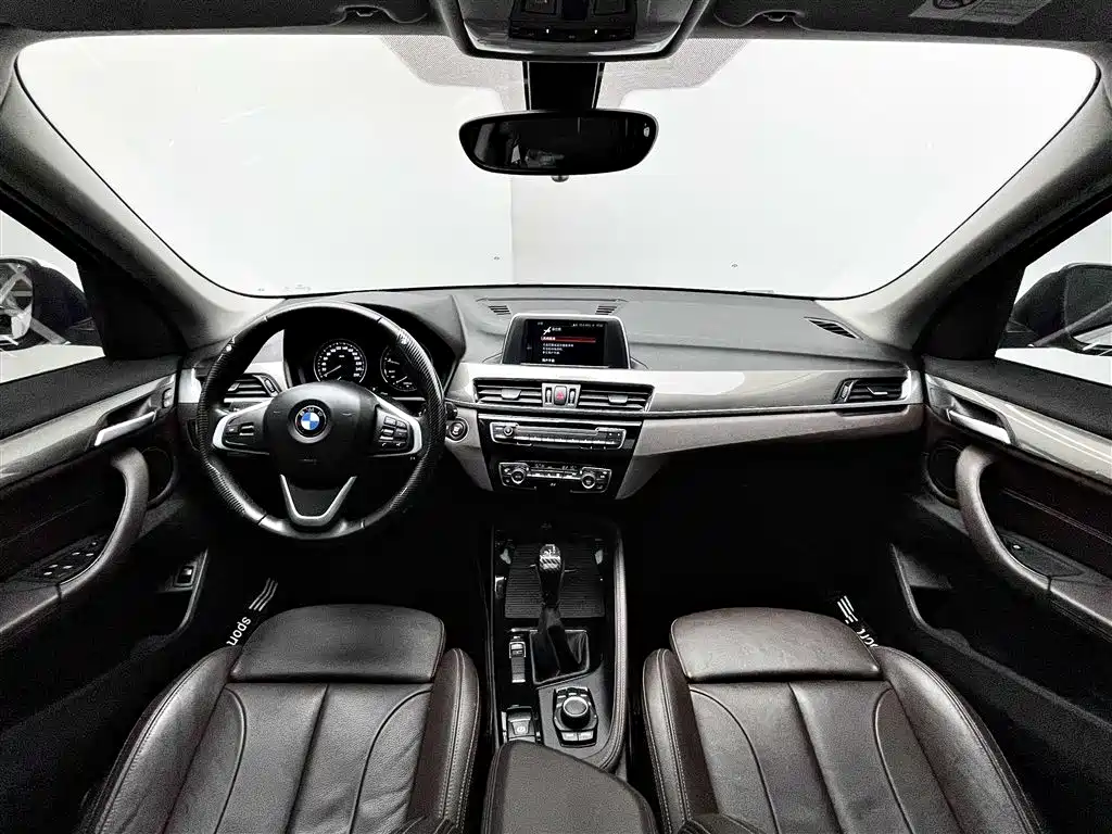 BMW X1 — миниатюра 11
