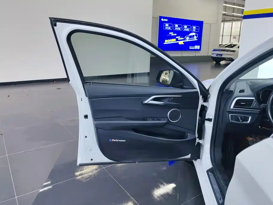 BMW 1 Series — миниатюра 7