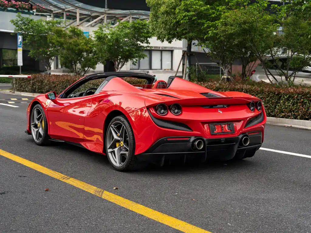 Ferrari F8 — миниатюра 12