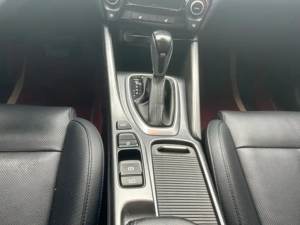 Hyundai Fista — миниатюра 8