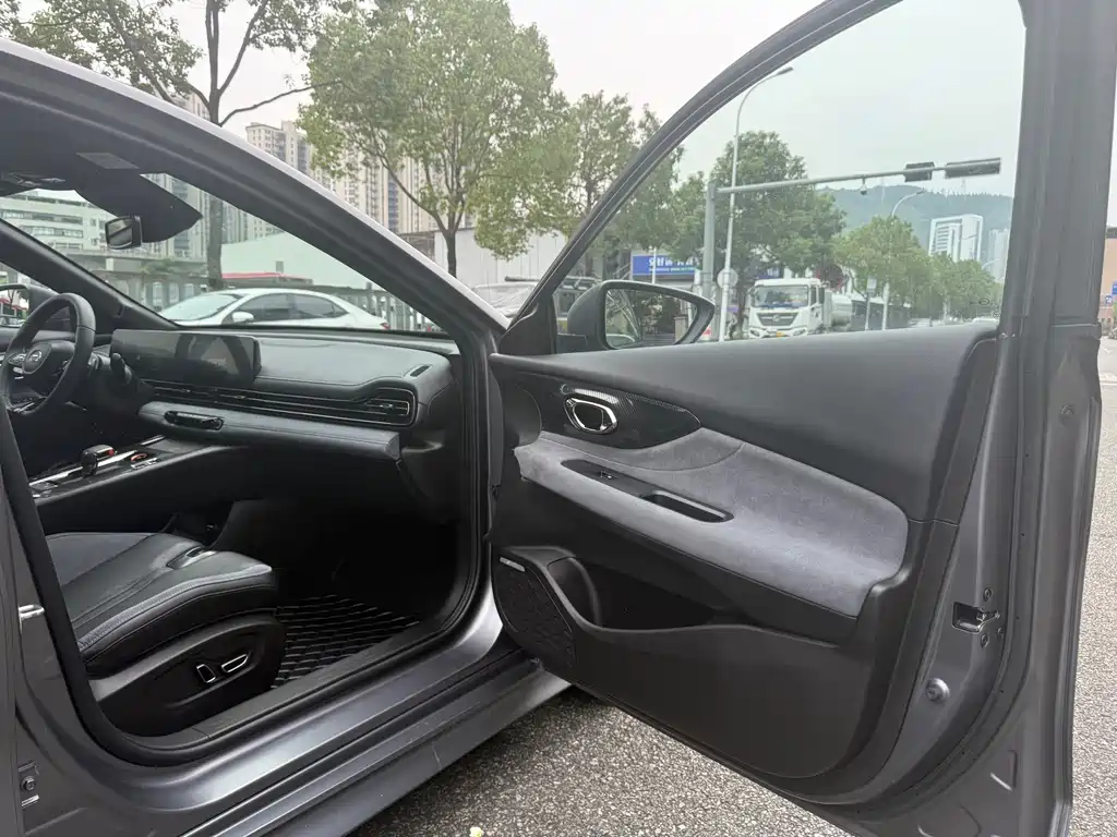 GAC Motor Shadow Leopard — миниатюра 18