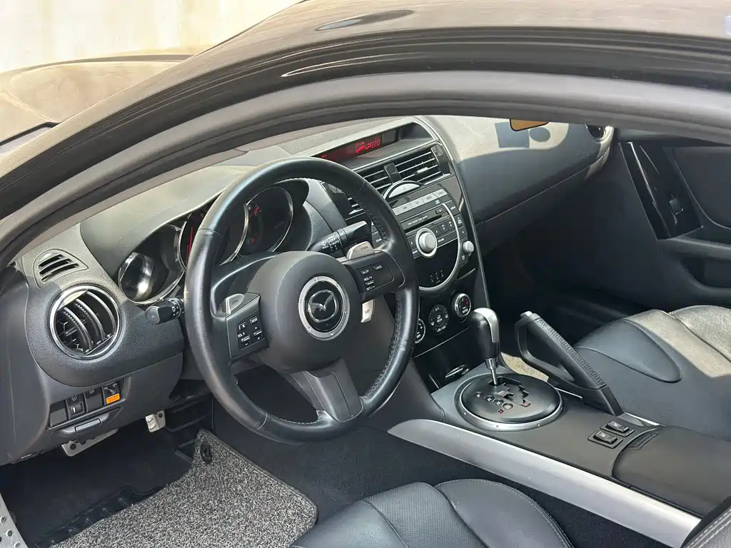 Mazda RX-8 — миниатюра 11