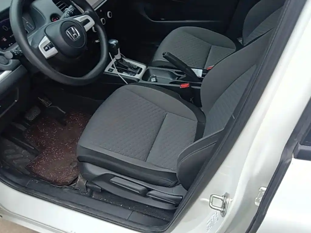 Honda Fit — миниатюра 15
