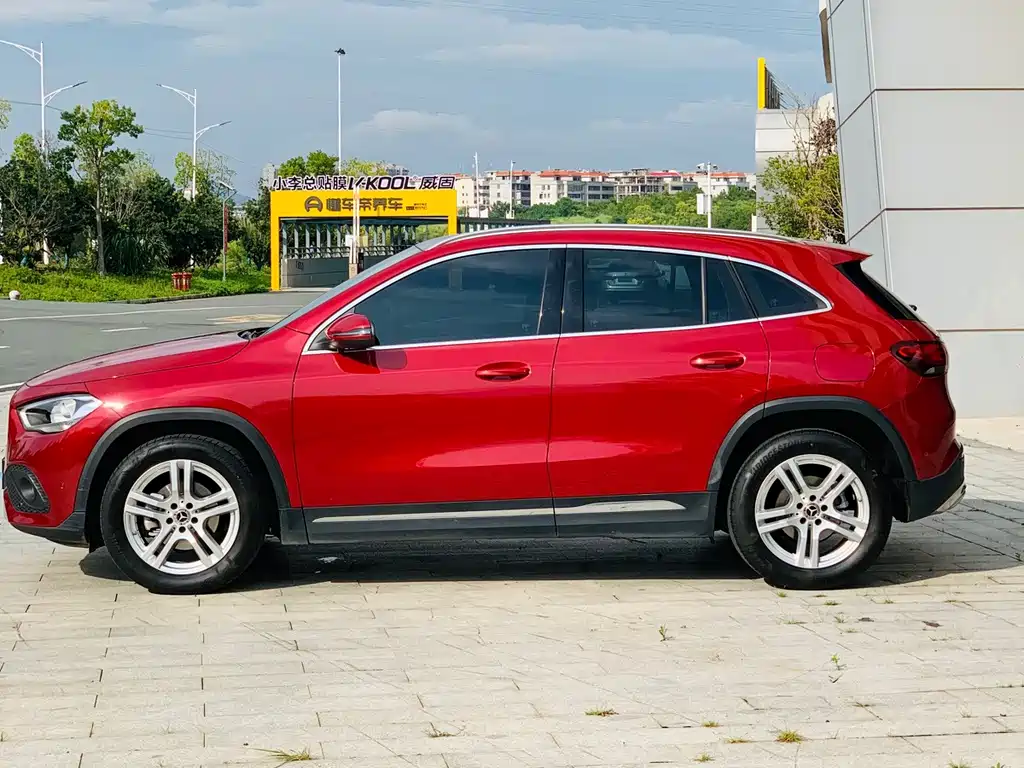 Mercedes-Benz GLA — миниатюра 4