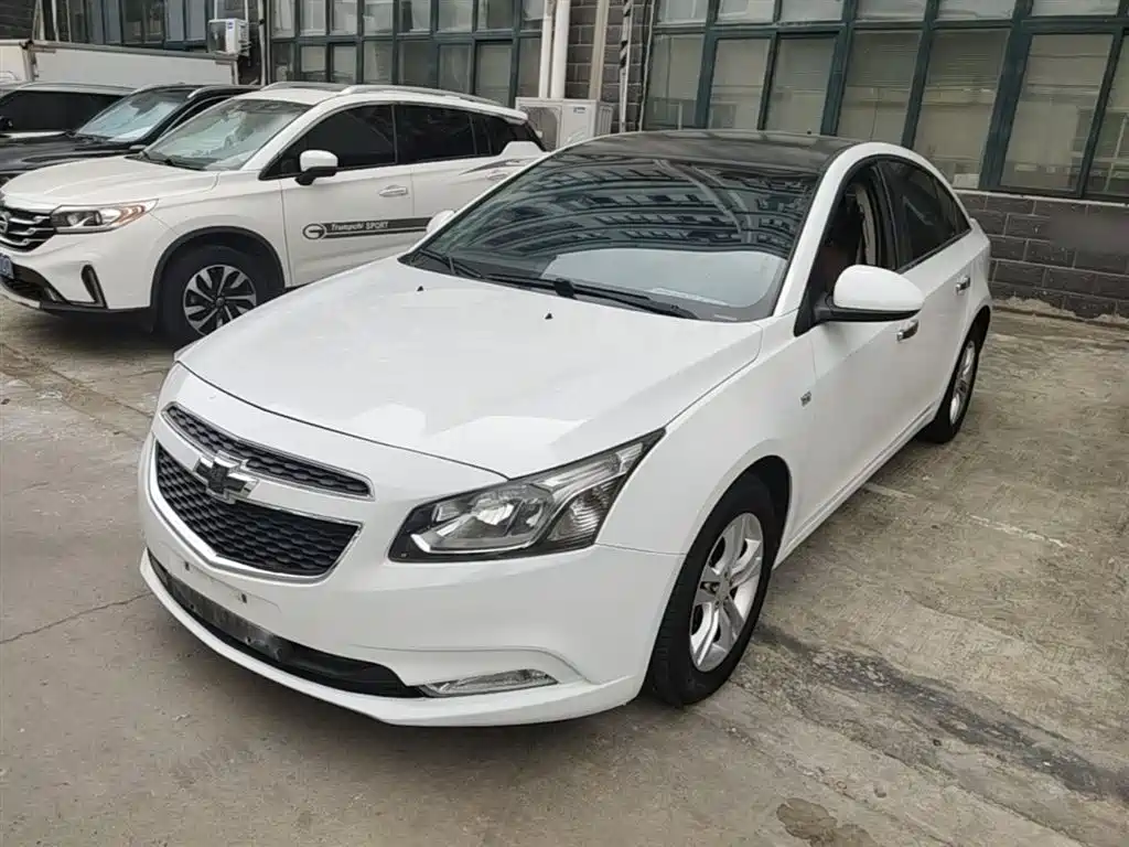 Chevrolet Cruze 2015 1.5L Classic SE AT