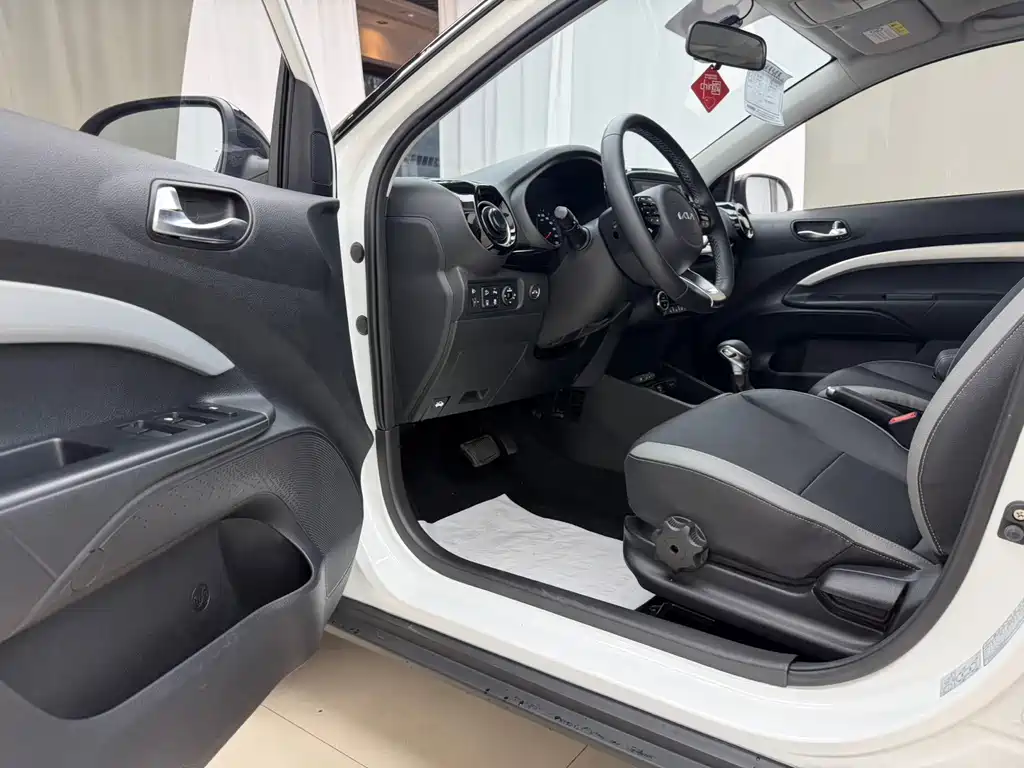 Kia KX1 — миниатюра 5
