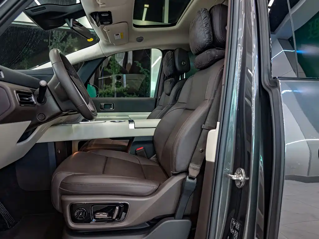 Li Auto Li MEGA — миниатюра 6