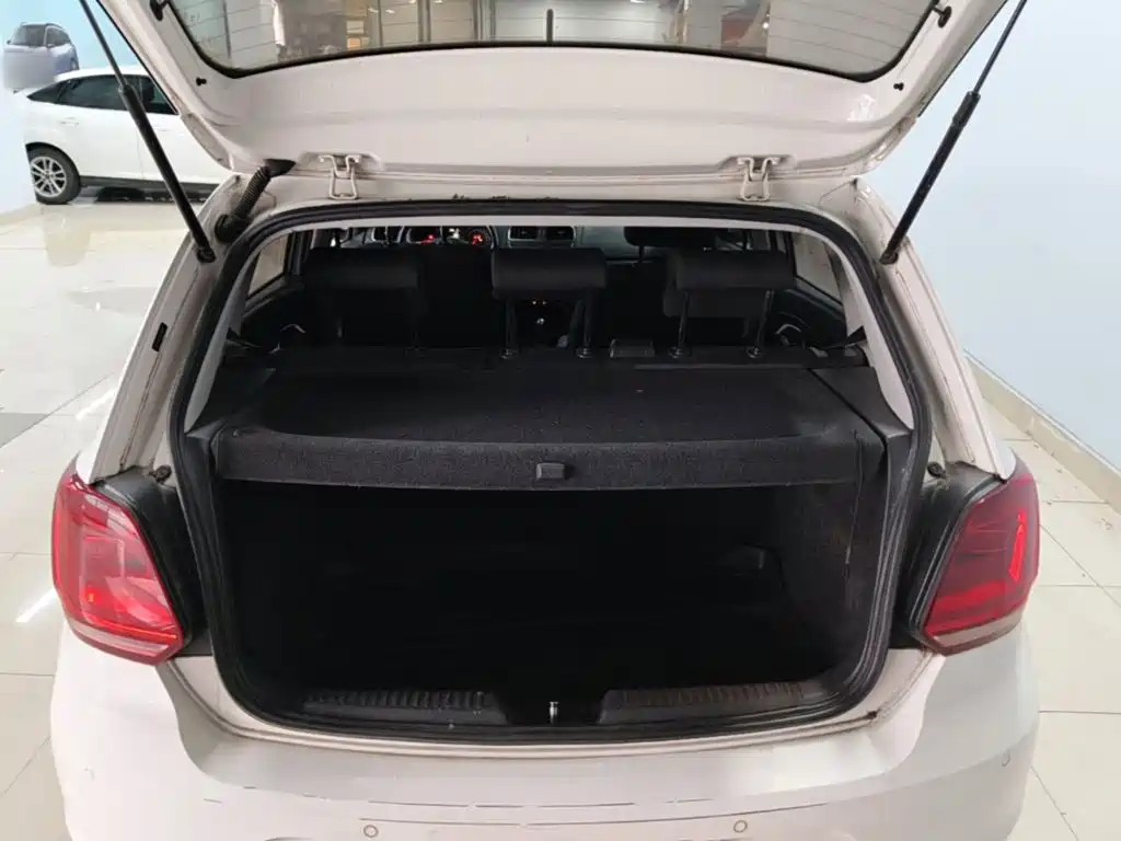 Volkswagen Polo — миниатюра 19