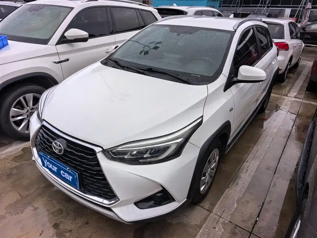 Toyota Yaris L 2020