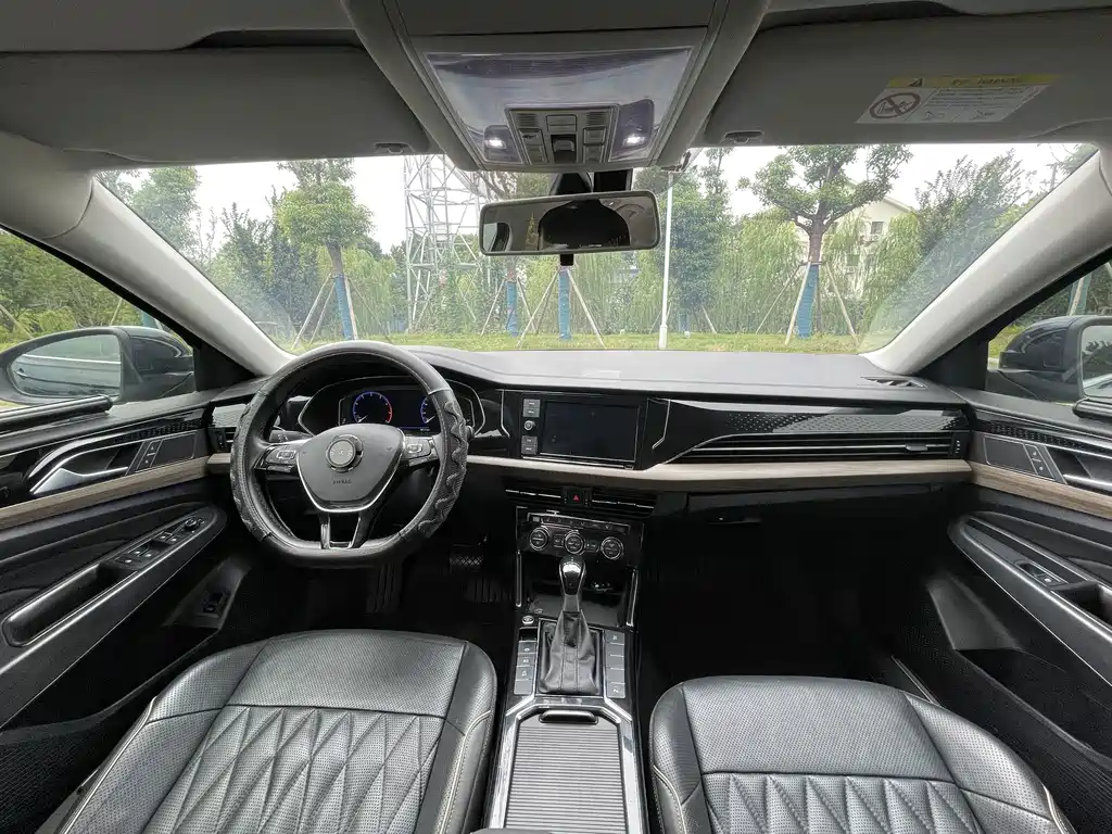 Volkswagen Passat — миниатюра 7