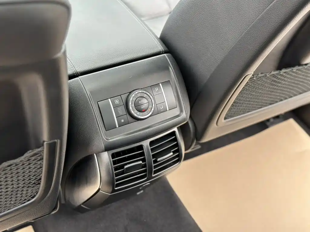 Mercedes-Benz R-Class — миниатюра 20