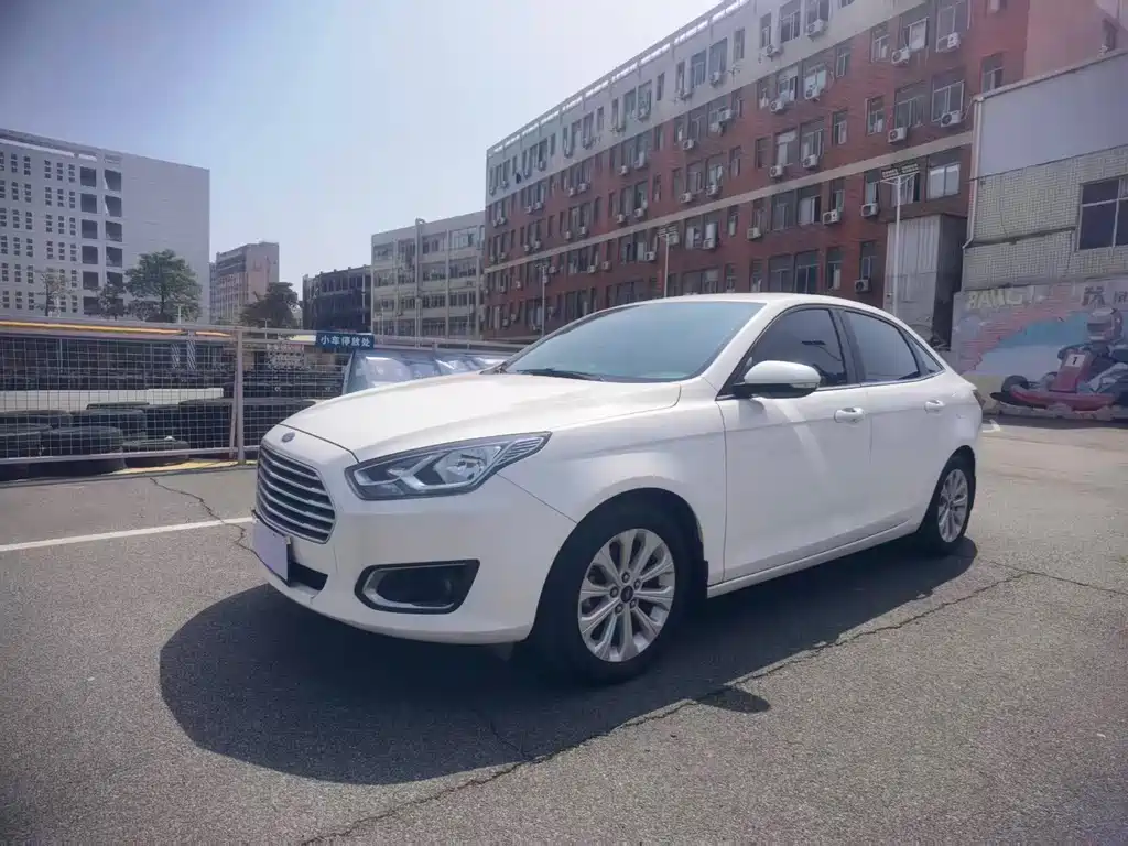 Ford Escort 2017