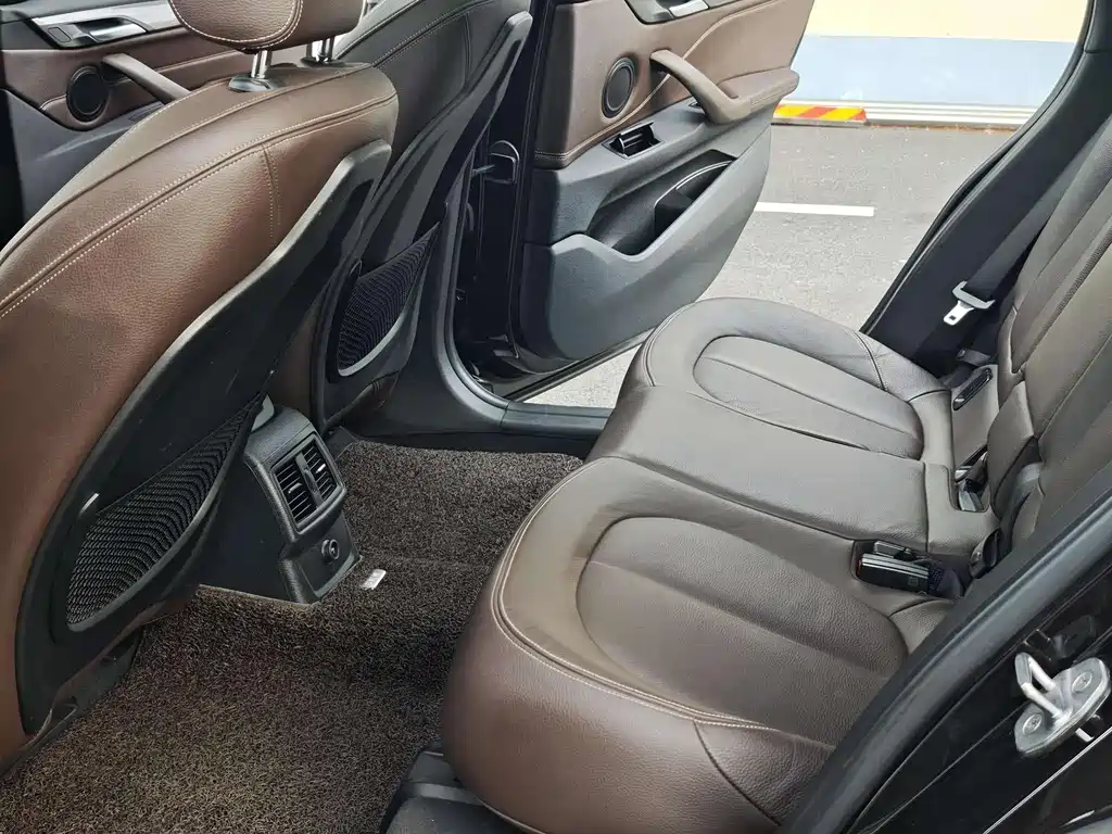 BMW X1 New Energy — миниатюра 3
