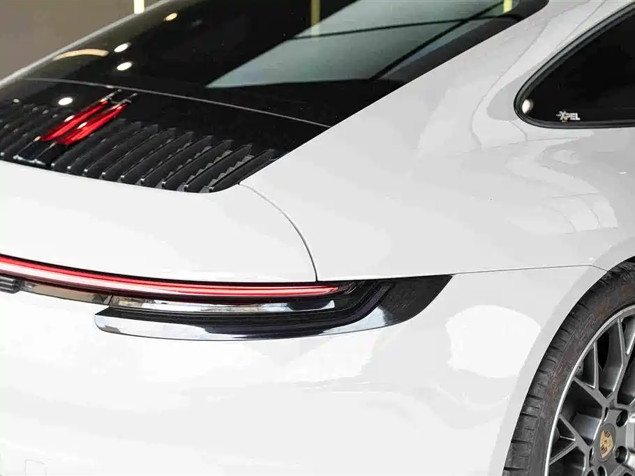 Porsche 911 2020 Carrera 3.0T