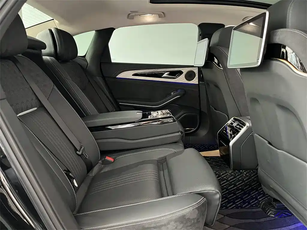 Hongqi H9 2020 3.0T