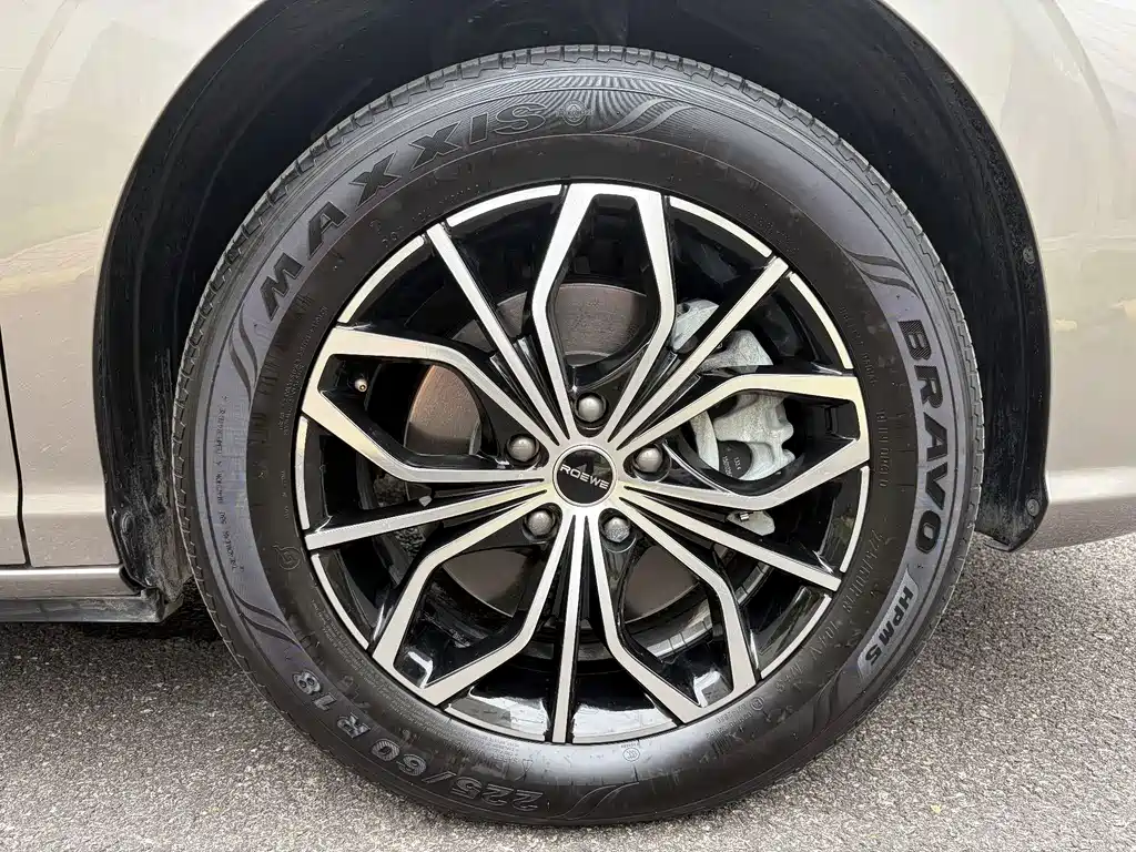 Roewe iMAX8 New Energy — миниатюра 32