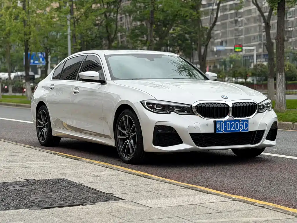 BMW 3 Series — миниатюра 3