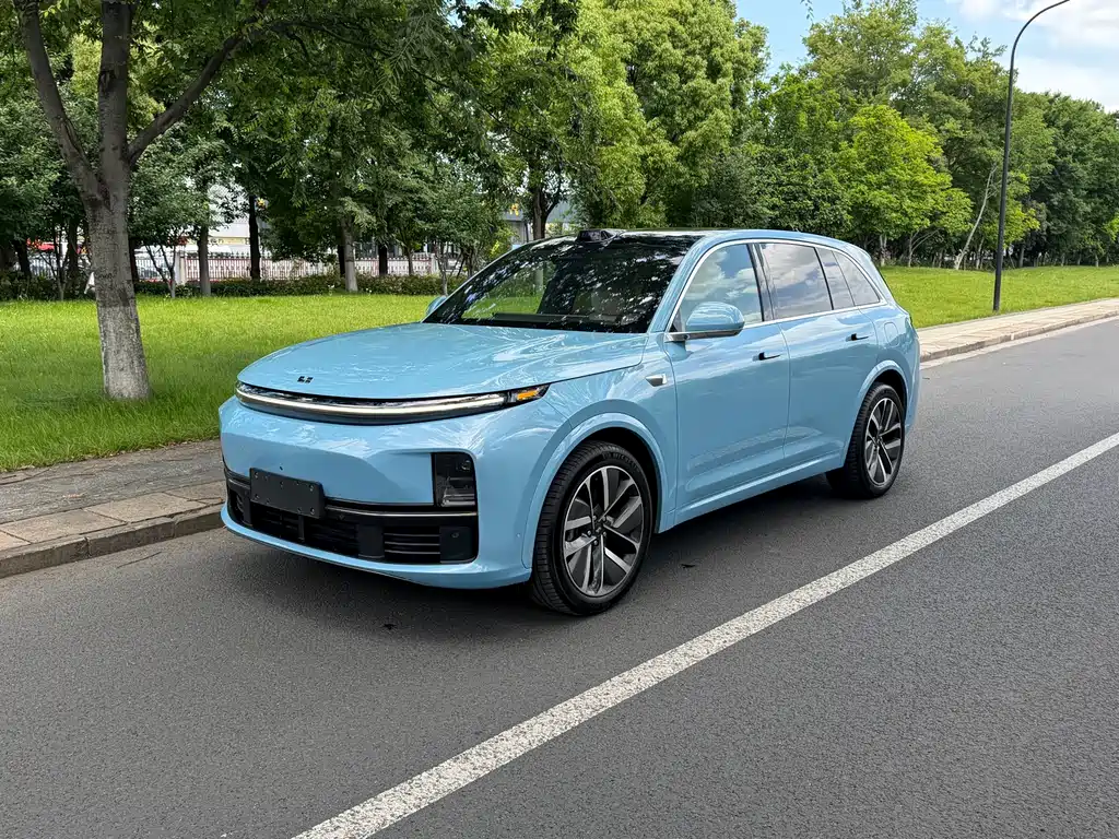 Li Auto Li L7 2024