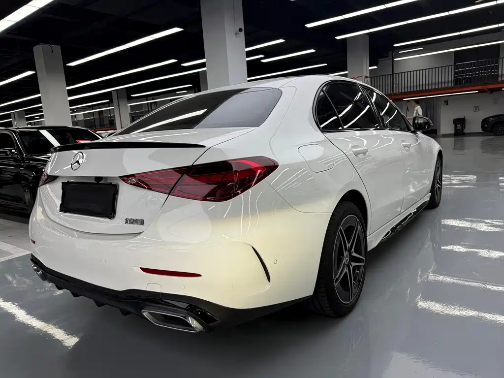 Mercedes-Benz C-Class — миниатюра 24