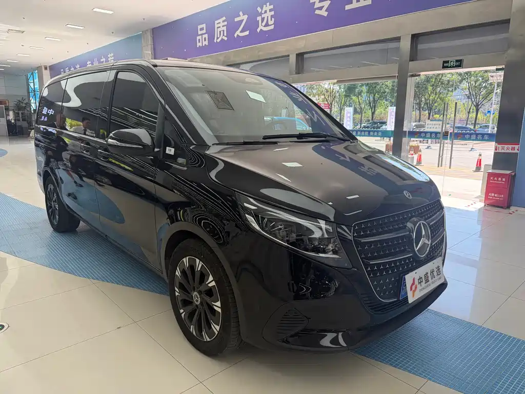 Mercedes-Benz V-Class — миниатюра 3