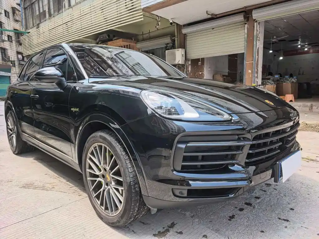 Porsche Cayenne Hybrid — миниатюра 3