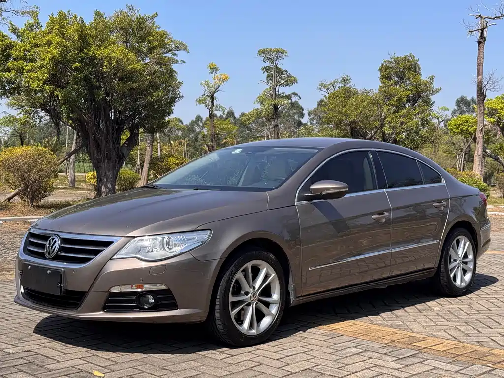 Volkswagen FAW - Passat CC