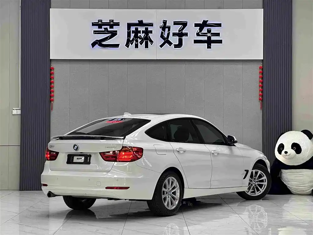 BMW 3 Series GT — миниатюра 6