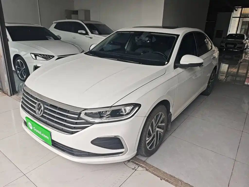 Volkswagen Lavida — миниатюра 2