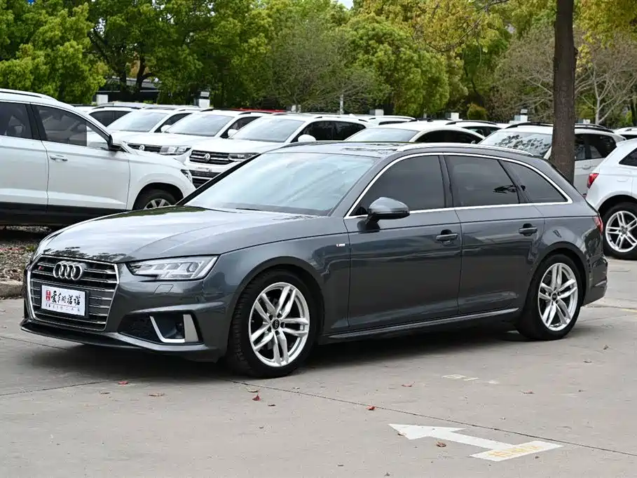 Audi A4 (Import) 2019
