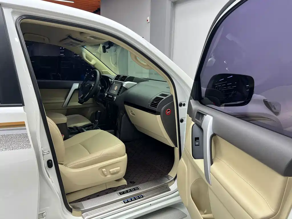 Toyota Prado (Import) — миниатюра 7