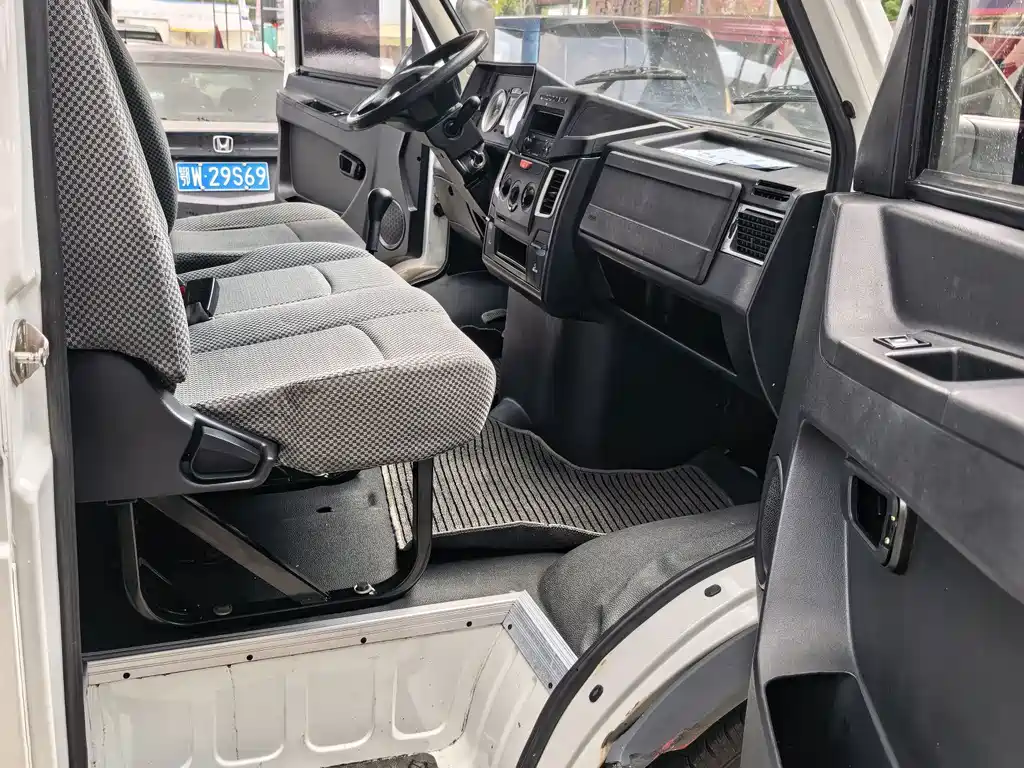 IVECO Daily — миниатюра 8