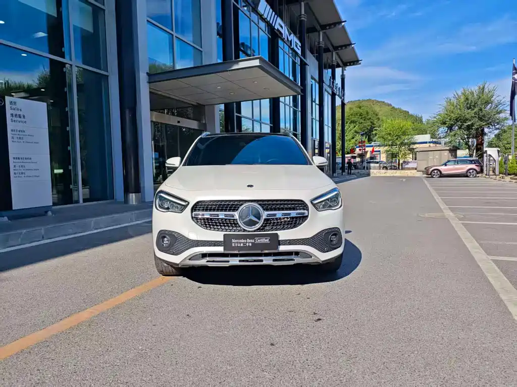 Mercedes-Benz GLA — миниатюра 7