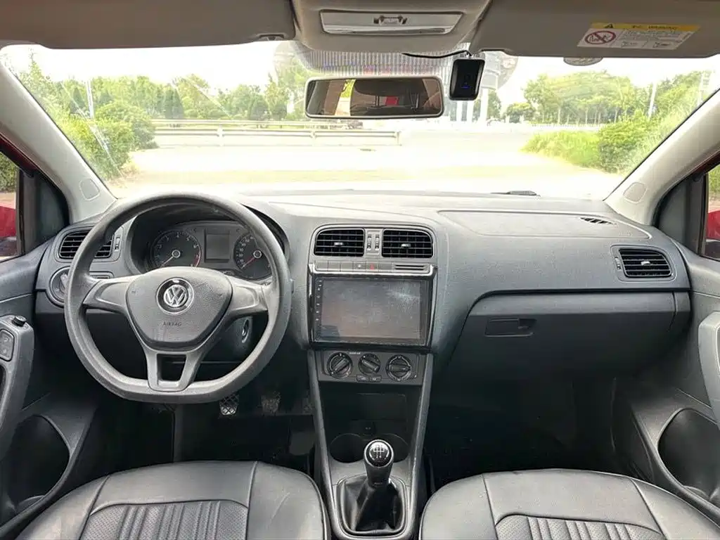 Volkswagen Polo — миниатюра 9