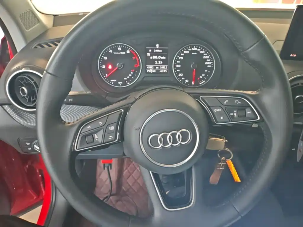 Audi Q2L — миниатюра 11