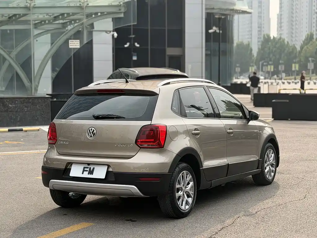 Volkswagen Polo — миниатюра 10