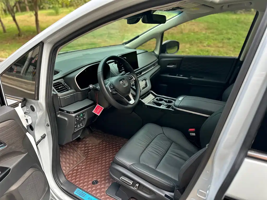 Honda Elysion — миниатюра 10